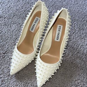 Steve Madden white heels
